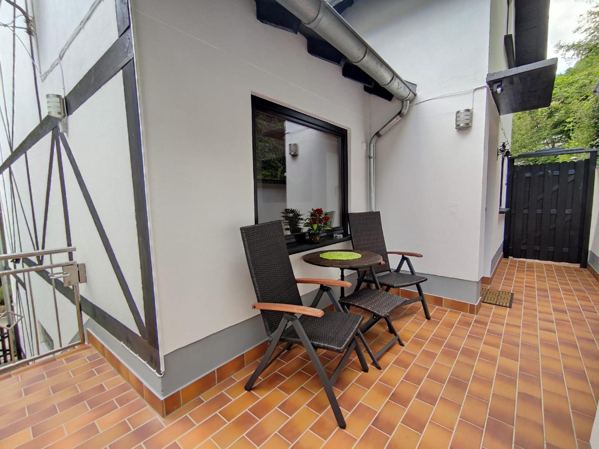 Ferienwohnung 'Unter Der Burg' Brodenbach Bagian luar foto