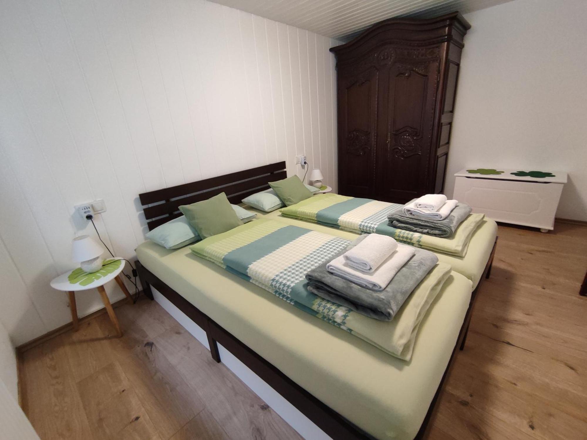 Ferienwohnung 'Unter Der Burg' Brodenbach Bagian luar foto